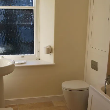 Semesterbostad Bonnie *